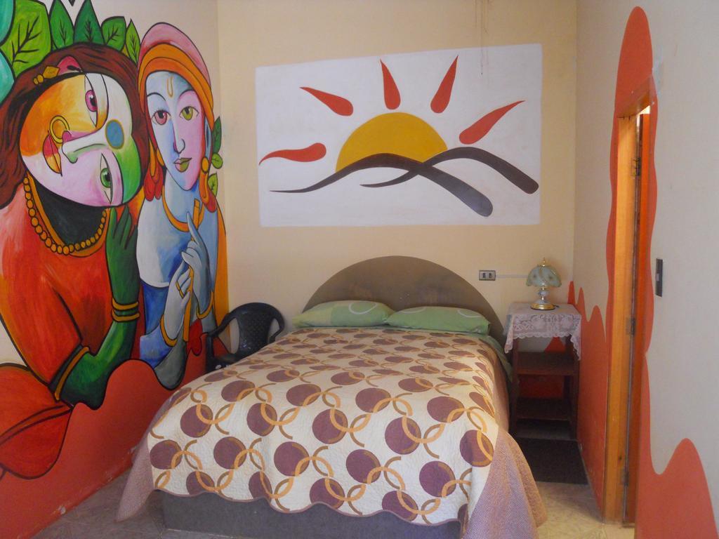 Hostal La Casa Del Sol Копакабана Екстер'єр фото